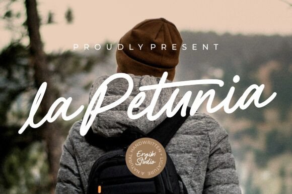 La Petunia: A Handwritten Font for Business